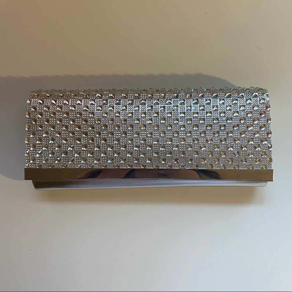 Silver purse - Picture 1 of 9